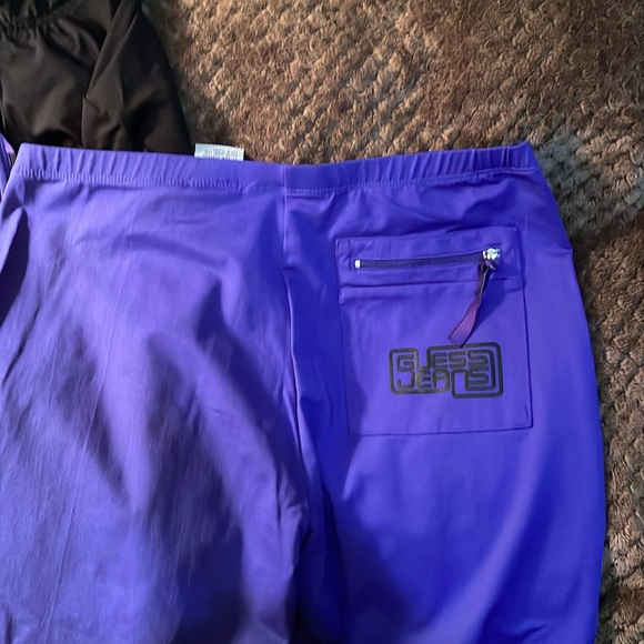 Track suit - Picture 3 of 3